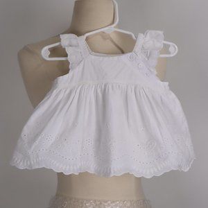 Oshkosh B'gosh NWOT White Eyelet Infant Toddler Dress Pinafore Size 6 Months